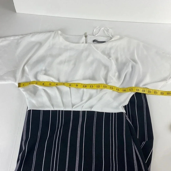 Formal pinstripe black and white short sleeve lightweight dress size small - Picture 3 of 10